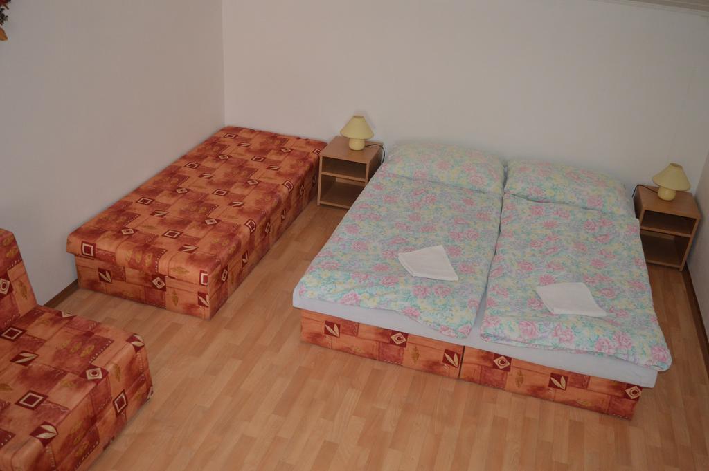 Rožňava Penzion Adriana酒店 客房 照片
